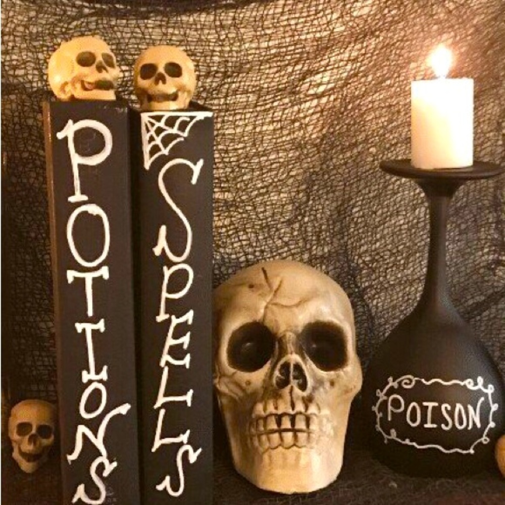 🦴 SPOOKY SKULL HEAD 🦴